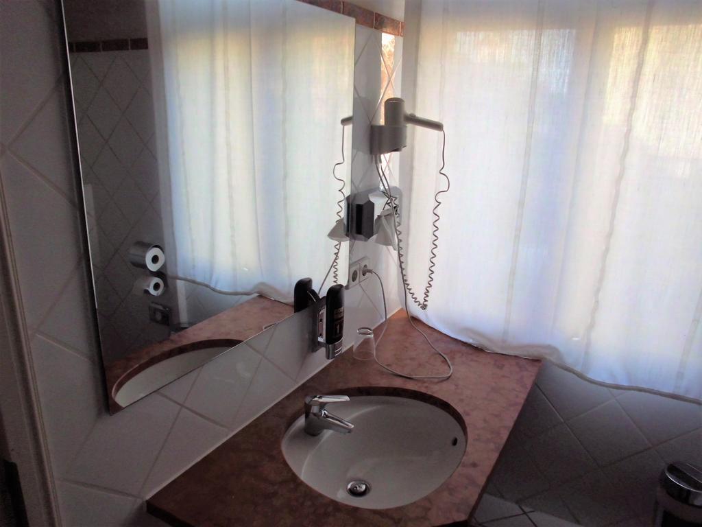 Hotel Freihof Вислох Экстерьер фото